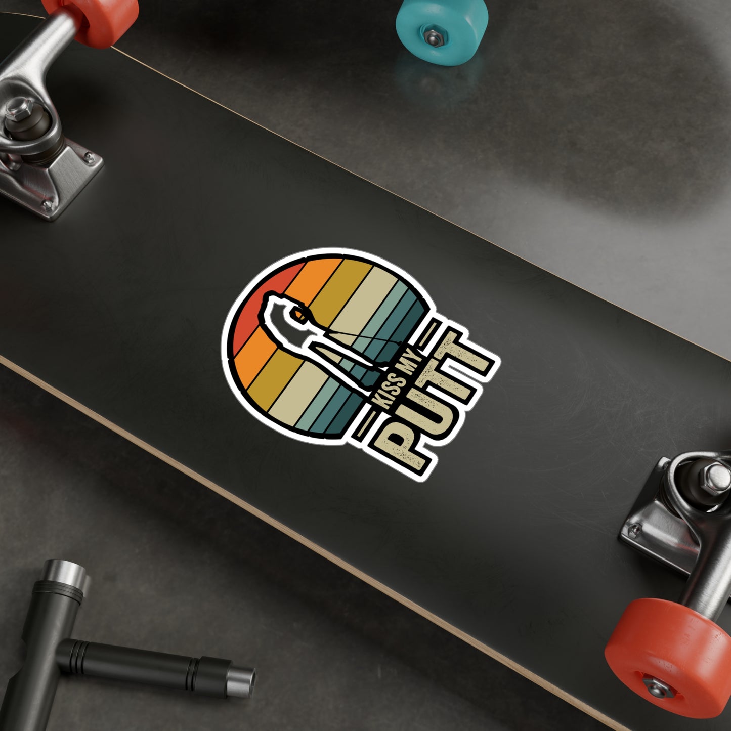 Kiss My Putt - Golf Sticker for Car Window Laptop Sticker. Water Bottle Sticker, Vinyl Golfing Decal, Golfer Sticker - Golf Gift