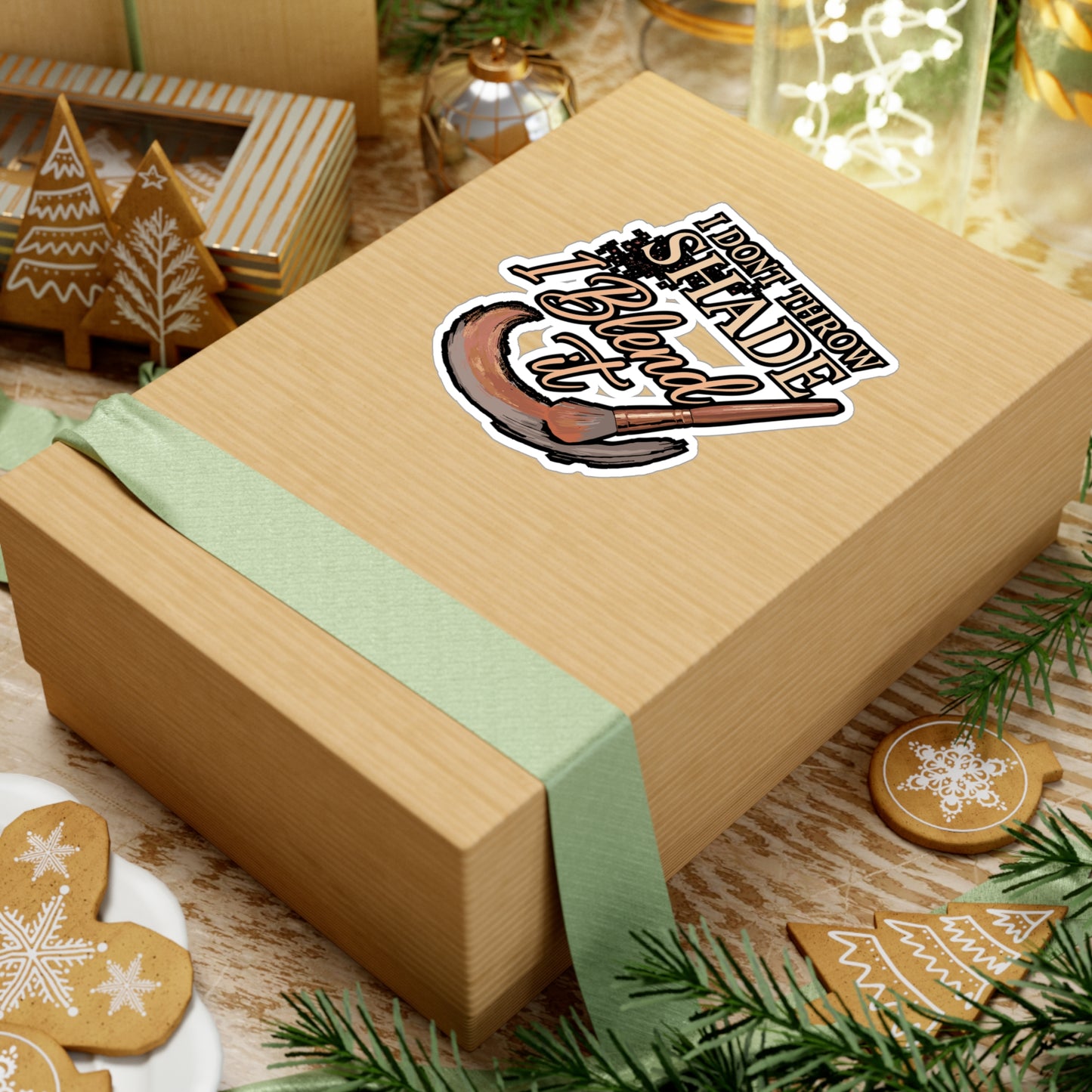 I Don't Throw Shade I Blend It – Makeup Artist Sticker for Laptop or Water Bottle | Vinyl Lashes Decal, Beauty Lover Gift