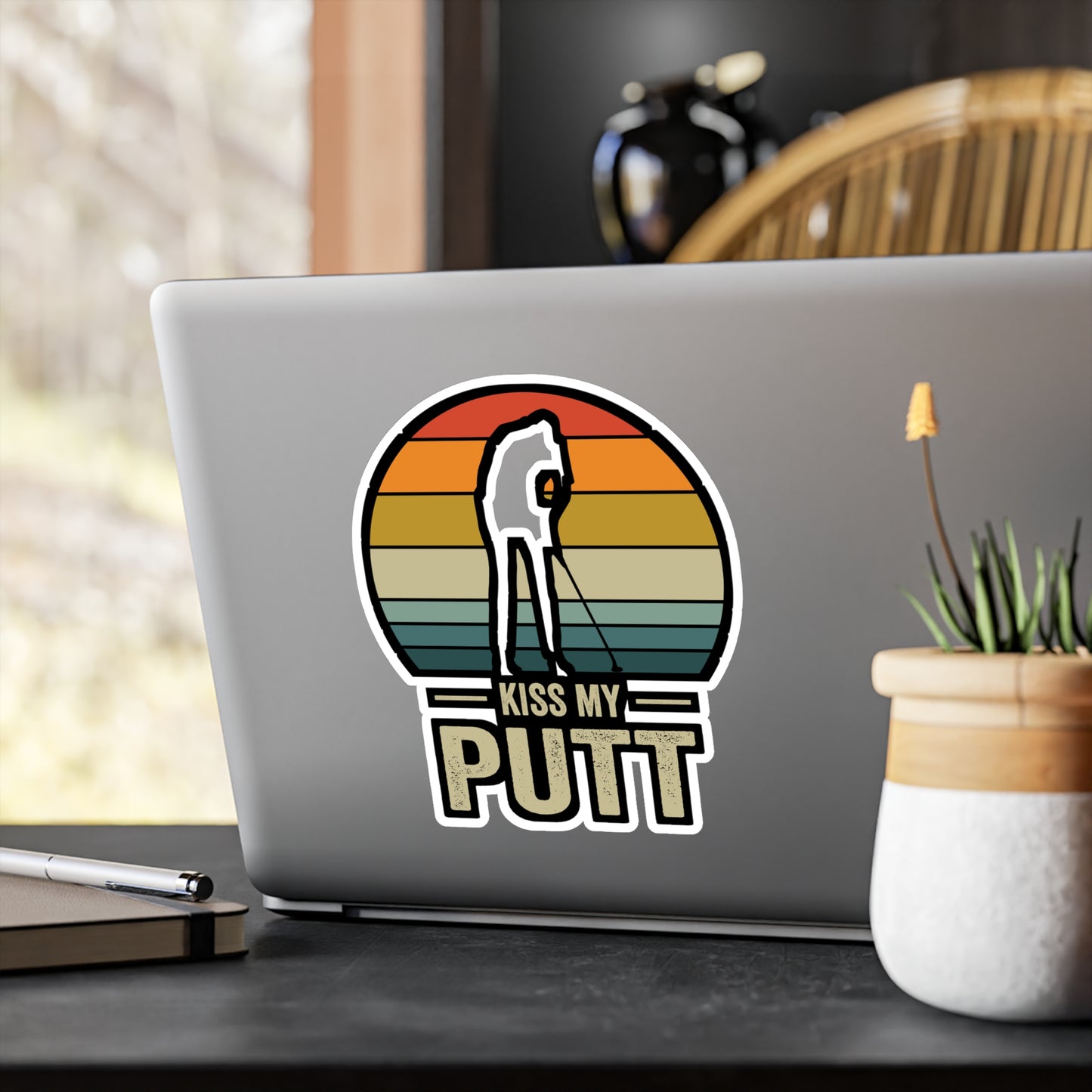 Kiss My Putt - Golf Sticker for Car Window Laptop Sticker. Water Bottle Sticker, Vinyl Golfing Decal, Golfer Sticker - Golf Gift