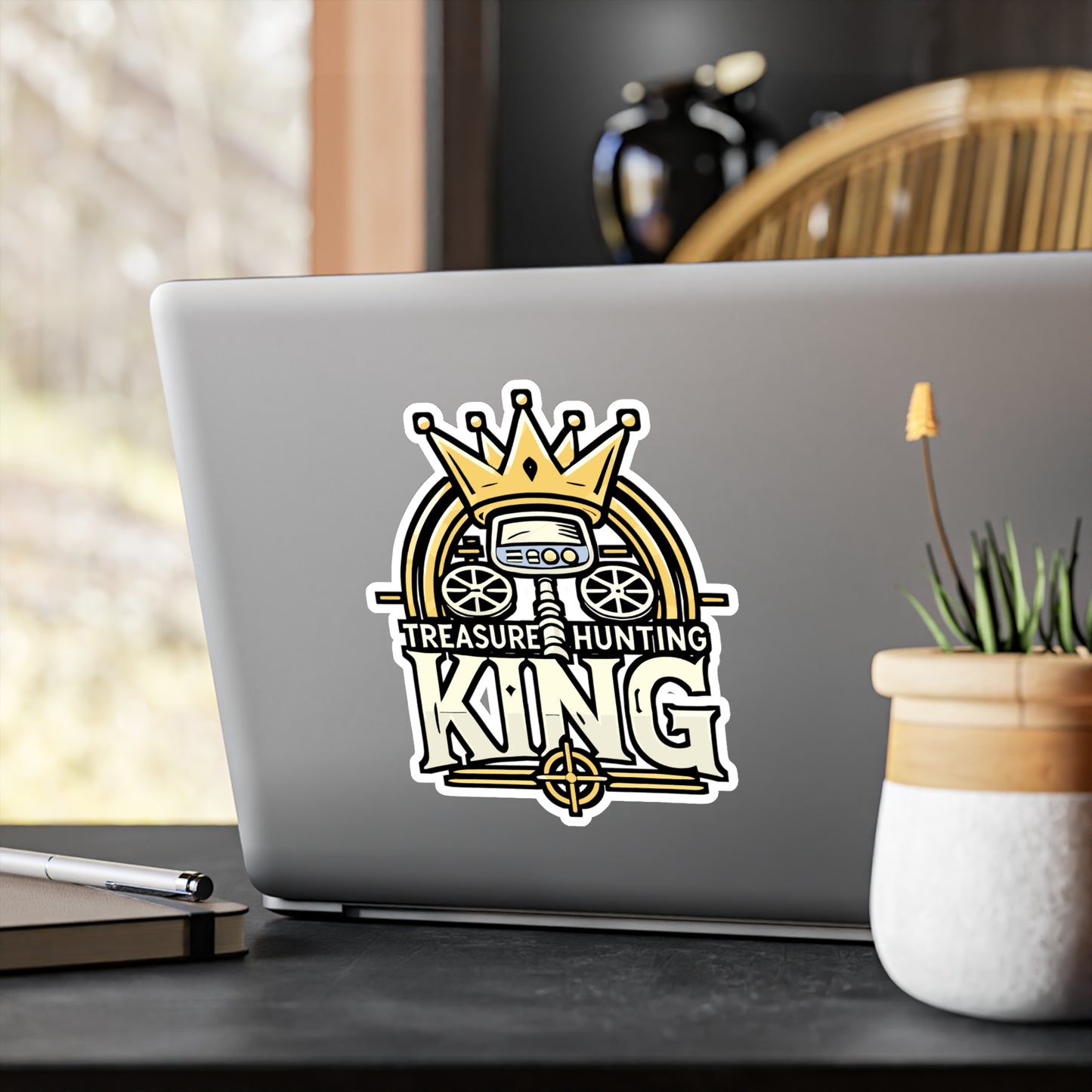 Treasure Hunting King – Metal Detector Sticker for Laptop & Water Bottle | Vinyl Geocaching Decal | Metal Detectorist Gift
