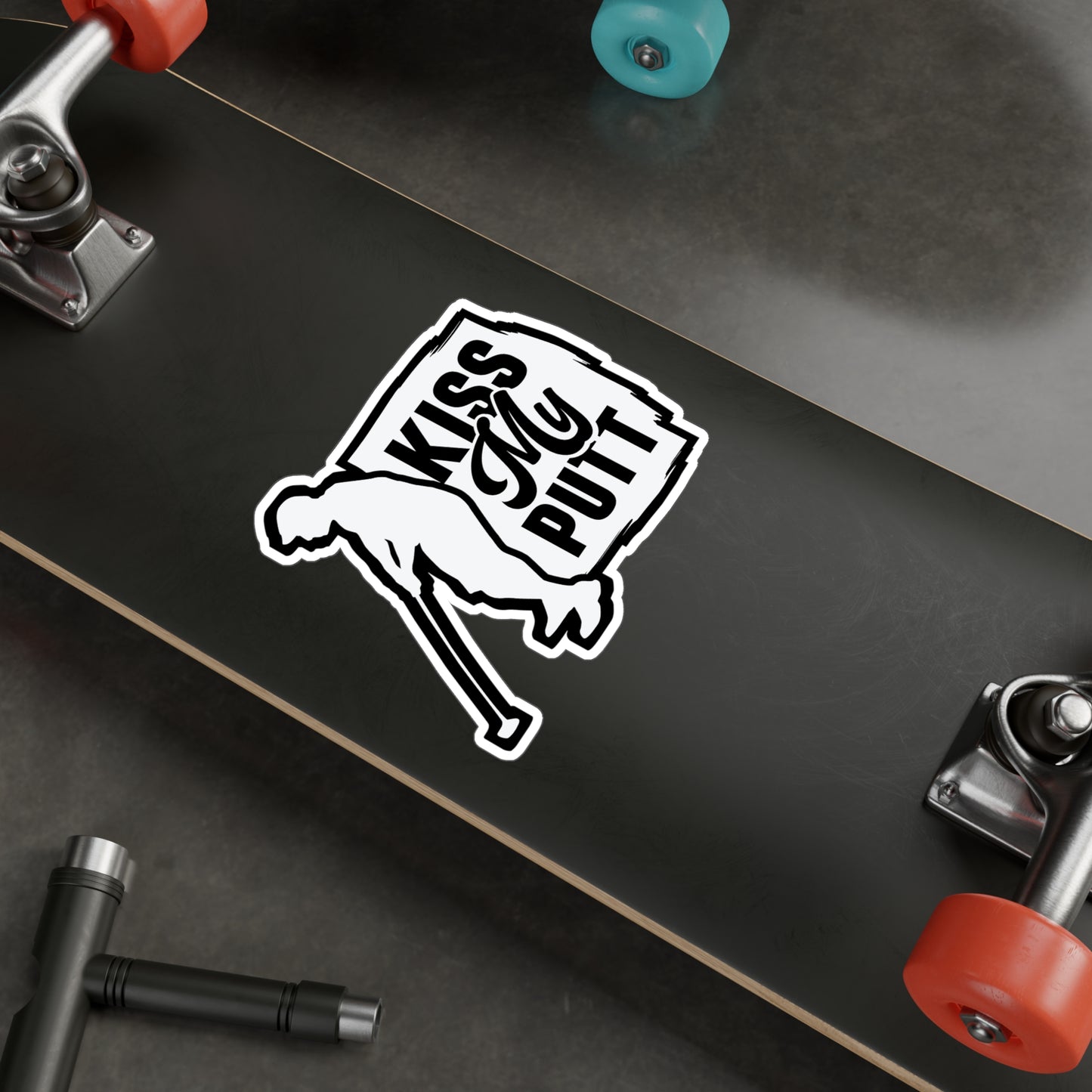 Kiss My Putt - Golf Sticker for Car Window Laptop Sticker. Water Bottle Sticker, Vinyl Golfing Decal, Golfer Sticker - Golf Gift